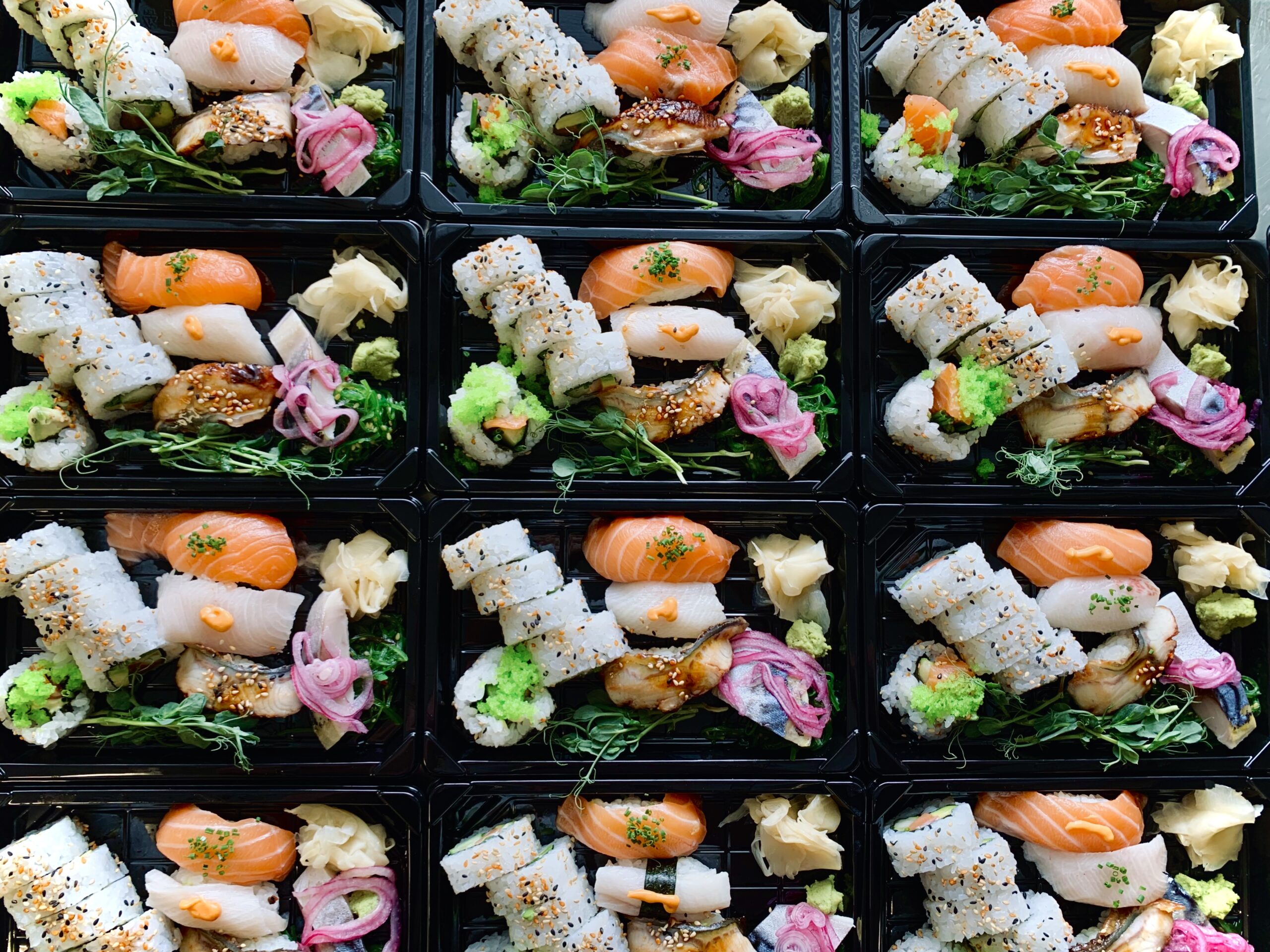 Sushi boxar